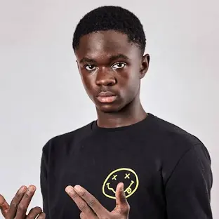 Yaw Tog Endorses Sarah Krispy Plantain